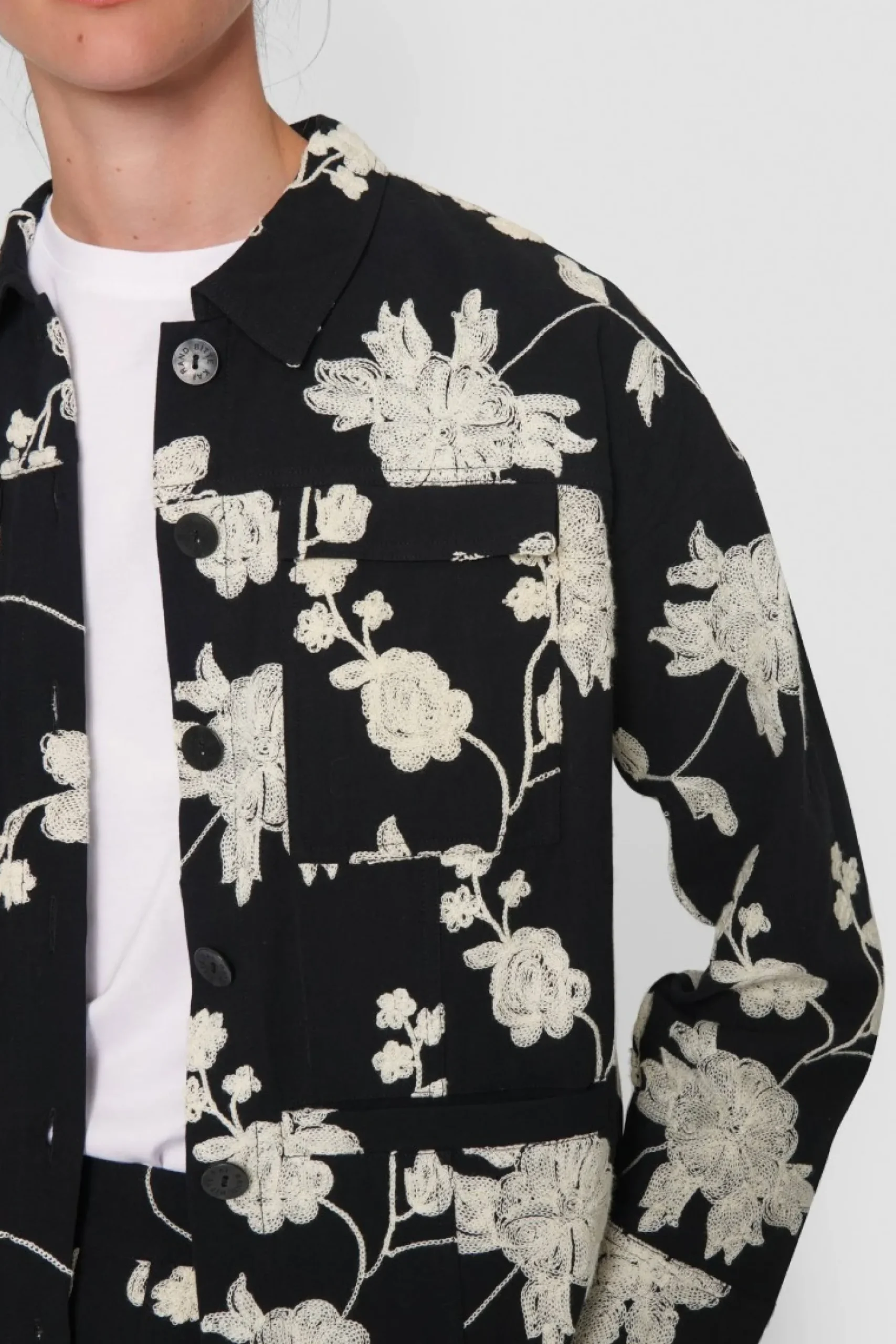 Embroidered Flower Jakke-BITTE KAI RAND Sale